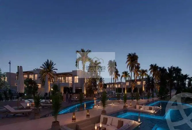 3-bedroom chalet 416 m² for sale in Hacienda West