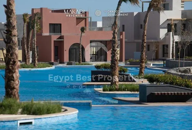 3-bedroom townhouse 250 m² for sale in Makadi Heights