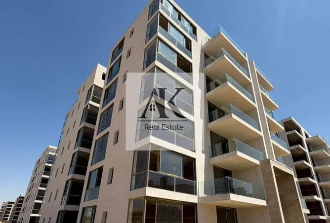 3-bedroom apartment 250 m² for sale in Lake view Residence 2