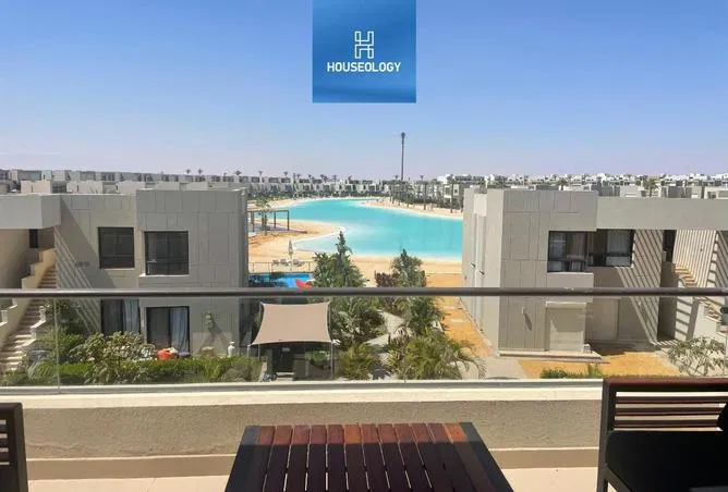 دوبلكس 3 غرف 195 م² للبيع في Azha North