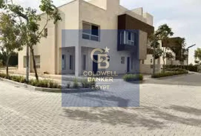 6-bedroom villa 420 m² for sale in Soleya