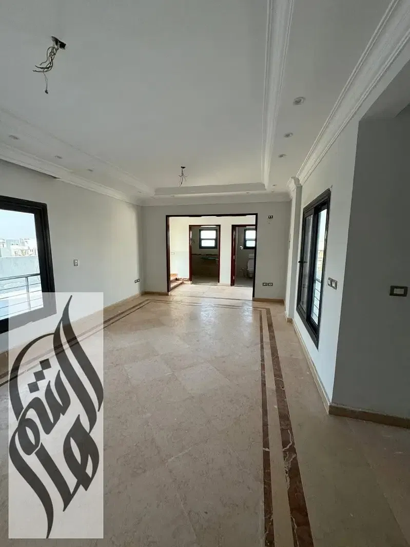 **Stunning standalone villa for sale in Wessal Compound – old booking, installment balance, special finishing, direct Wide Garden view. **