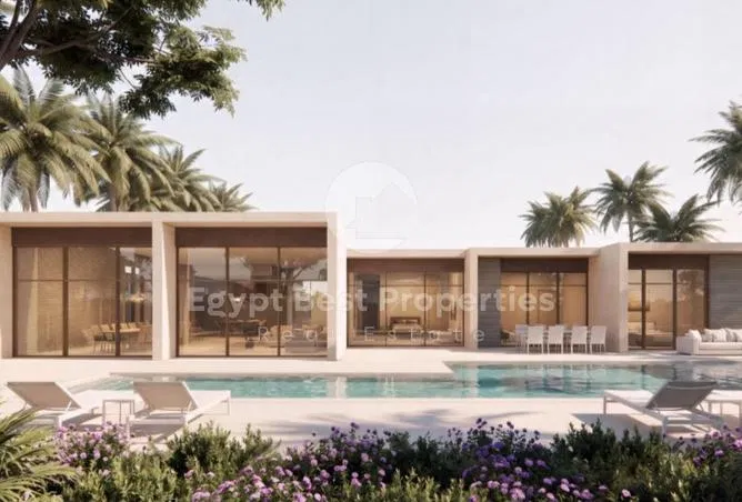 5-bedroom villa 350 m² for sale in Alam Al- Rum