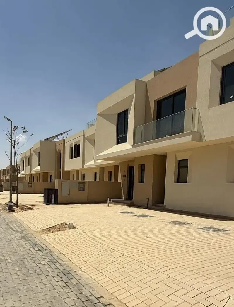 Prime Twin House for Sale in VYE SODIC Sheikh Zayed - Ready to Move Maintenance Paid
