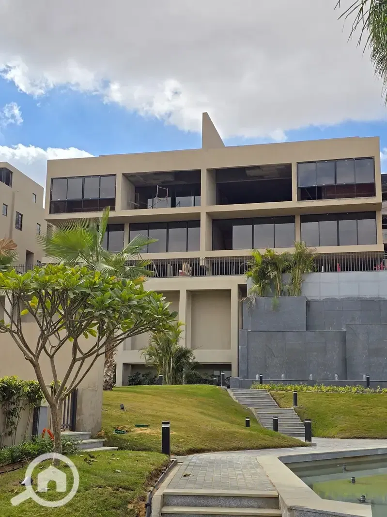 Ready to Move 530m Twin House With Private Pool for Sale in Lake View Boutique New Cairo