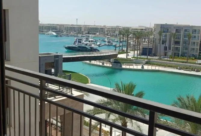 3-bedroom chalet 220 m² for sale in Marassi