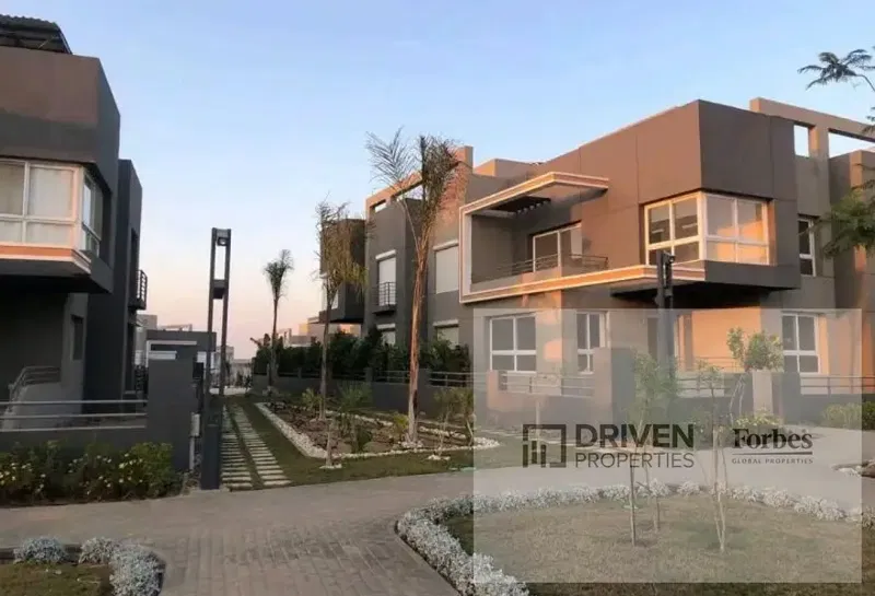 Ready To Move Townhouse for Sale By Installments in Kayan Compound Badreldin Sheikh Zayed 6th Of October New Zayed