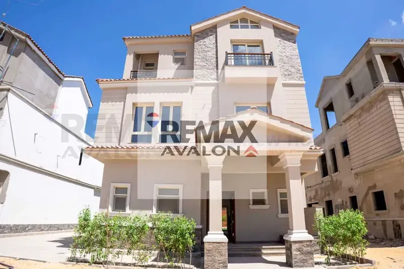 Stand Alone Villa for Sale 332 m Smouha (Mروج)