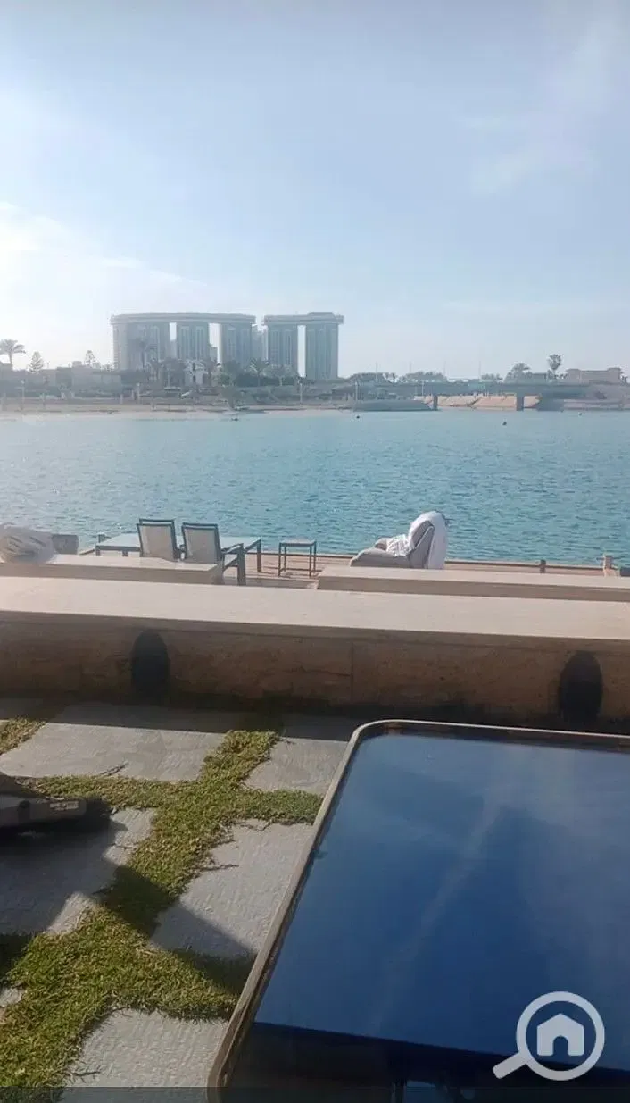 Villa for Sale: First-Row on the Rocky Lake, Marina 5 | Fully Hotel-Finished