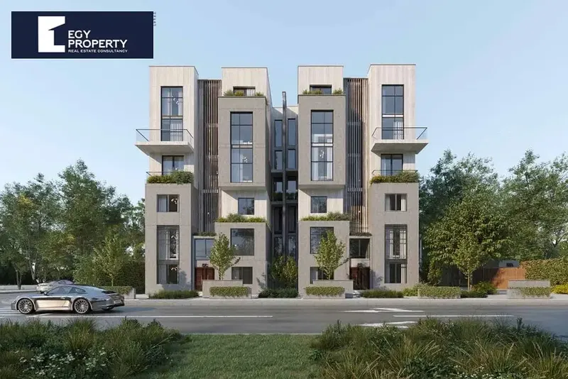 Apartment For Sale Prime Location with Garden Special Location Installments In Ivoire East - New Cairo