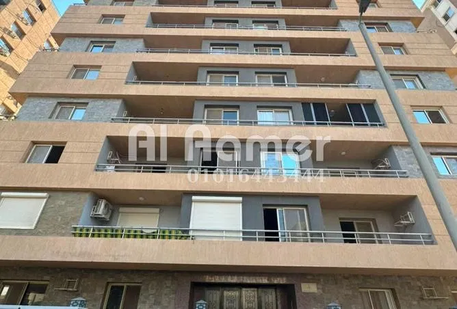 3-bedroom apartment 197 m² for sale in Eighth Sector