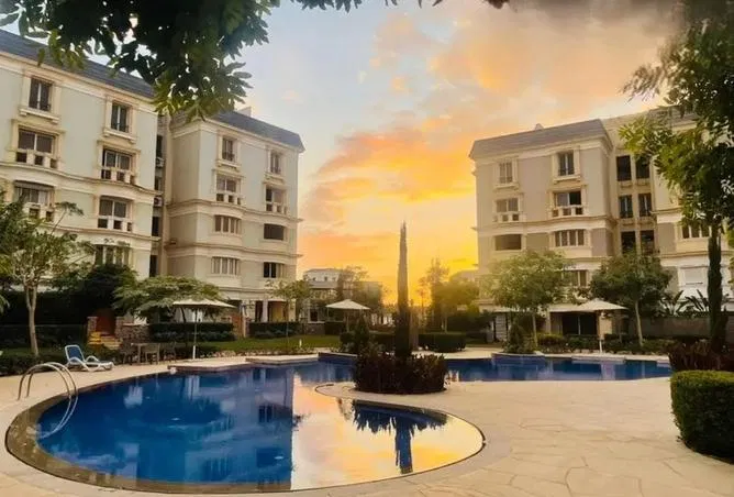 3-bedroom ivilla 210 m² for sale in Mountain View iCity October