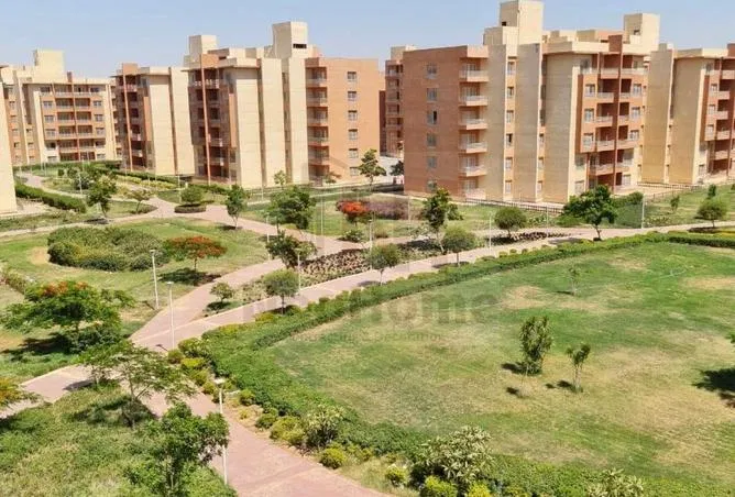 شقة 3 غرف 170 م² للبيع في Wesal City