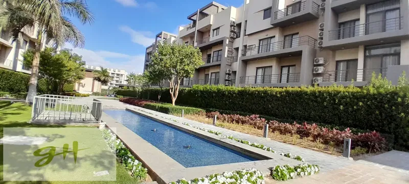 Studio Ready to Move Fully Furnished for Sale in Fifth Square Al Marasem New Cairo