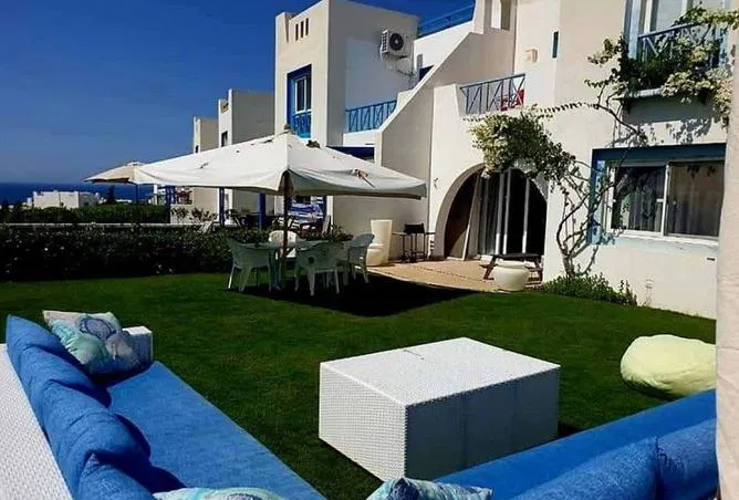 شاليه غرفتين 92 م² للبيع في Skala Mountain View Ras El Hikma