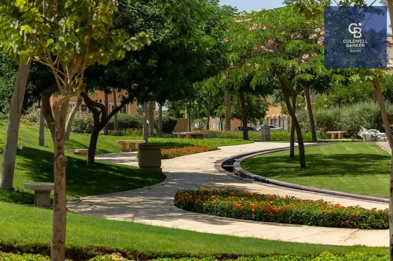3-Bedroom Penthouse – Ready for Immediate Delivery – Open View – Prime Location – Hyde Park, New Cairo (Fifth Settlement)