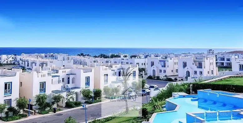 Mountain View Ras El Hekma – Crete Phase Lowest Price on the Market – Immediate Delivery A rare resale opportunity to own a 150 SQM Townhouse in the prestigious Crete Phase at Mountain View Ras El Hekma. Ideally located close to the beach, swimming po
