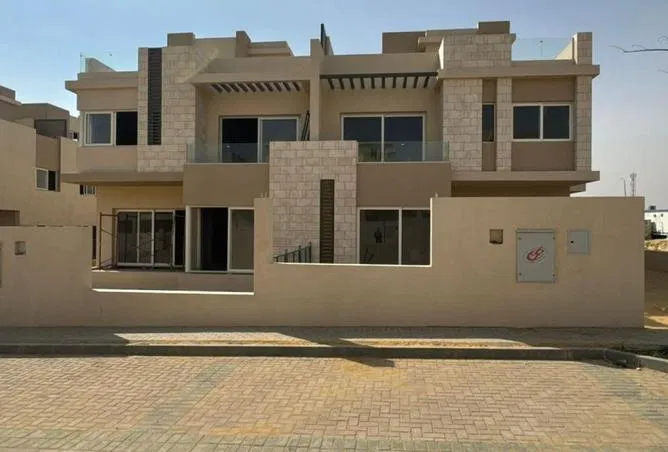 تاون هاوس 4 غرف 258 م² للبيع في Tawny Hyde Park