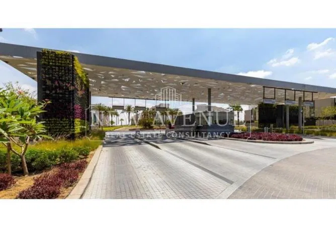 تاون هاوس 4 غرف 220 م² للبيع في Al Burouj Compound