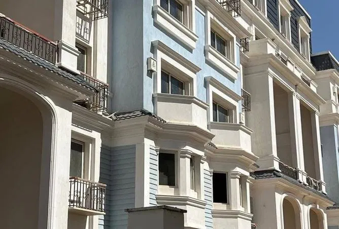 3-bedroom ivilla 235 m² for sale in Mountain View iCity