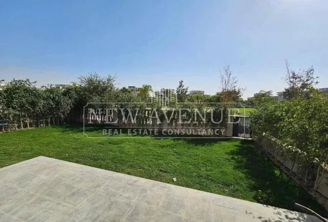 3-bedroom townhouse 167 m² for sale in Al Burouj Compound