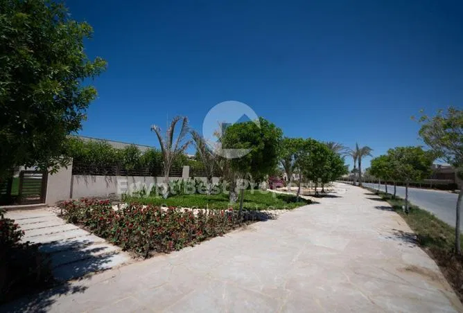 2-bedroom chalet 110 m² for sale in Beit Al Bahr , Beit Al Bahr