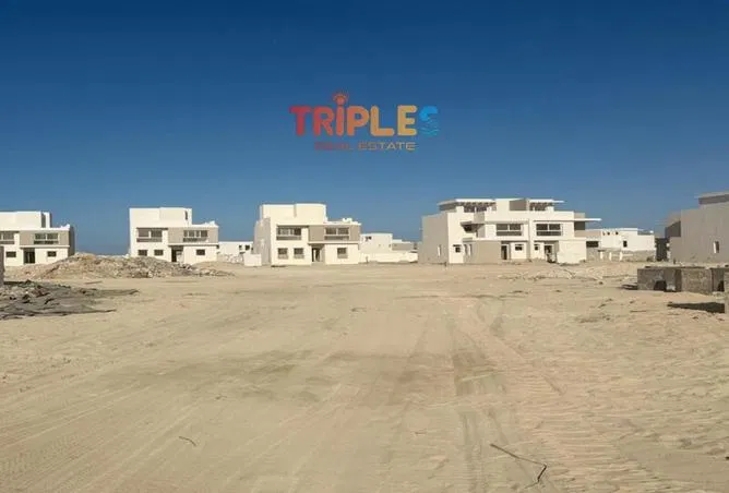 2-bedroom chalet 100 m² for sale in Seashore