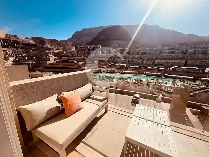 Furnished Serviced Chalet Delivery 2027 on Lagoon for sale Installments in iL Monte Galala Tatweer Masr Ain Sokhna