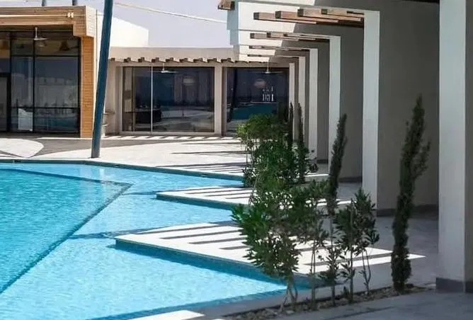 3-bedroom chalet 241 m² for sale in Direction White