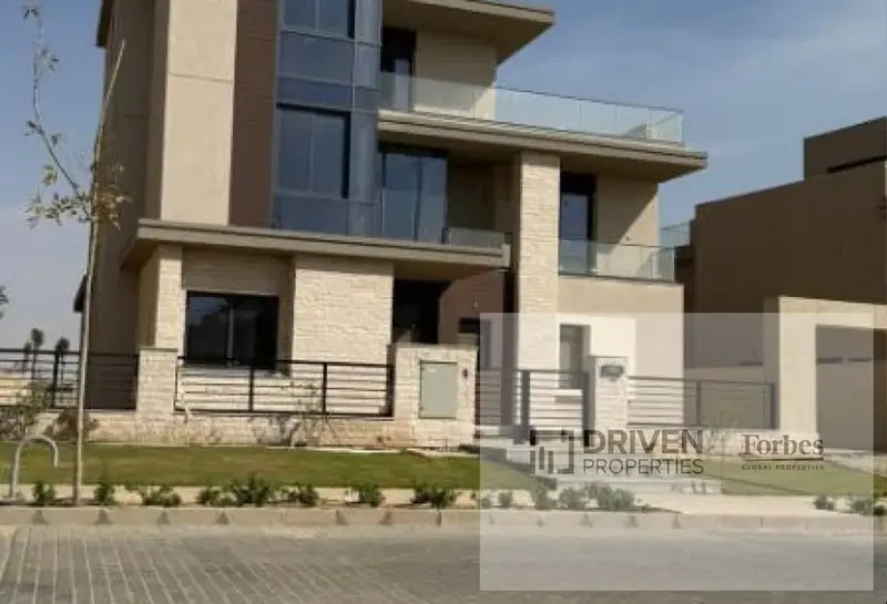 Ready To Move Twin House 4BD By Installments For Sale In The Estates SODIC New Zayed, Giza.