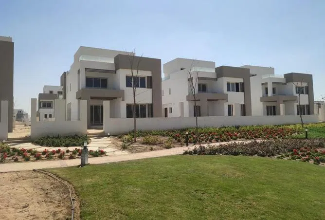 4-bedroom townhouse 208 m² for sale in Hyde Park, Garden Residence