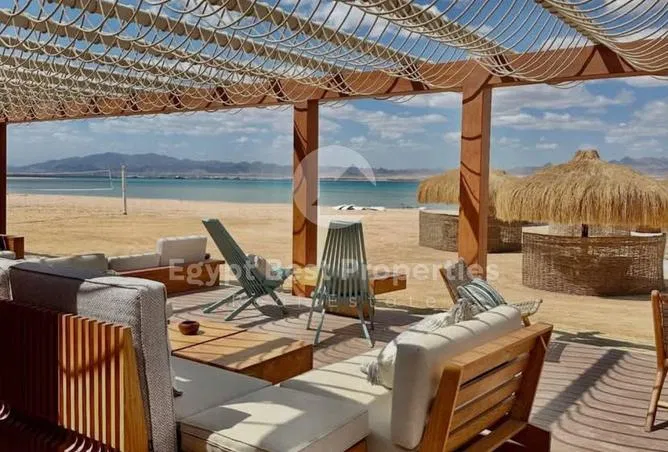 فيلا 4 غرف 195 م² للبيع في Shedwan Resort