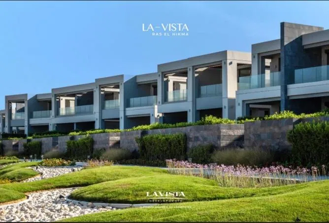 فيلا 4 غرف 250 م² للبيع في لافيستا باي، La Vista Bay