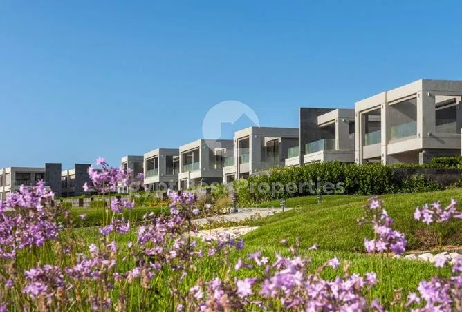 3-bedroom townhouse 200 m² for sale in La Vista Ras El Hikma
