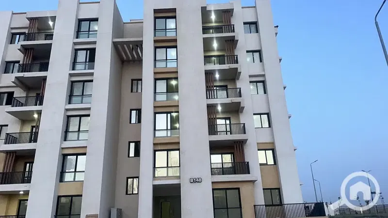 Apartment for Sale in Bliss Gate Compound – Sheikh Zayed