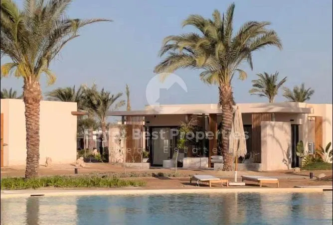 فيلا 3 غرف 240 م² للبيع في باي ويست