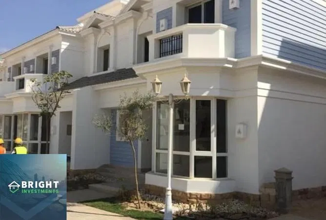 3-bedroom villa 210 m² for sale in Mountain View 4