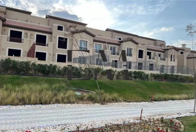 3-bedroom townhouse 228 m² for sale in La Vista City