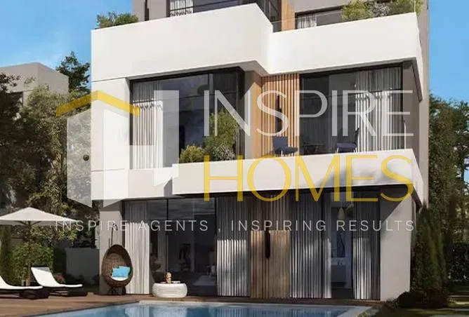 فيلا 5 غرف 255 م² للبيع في لوجار