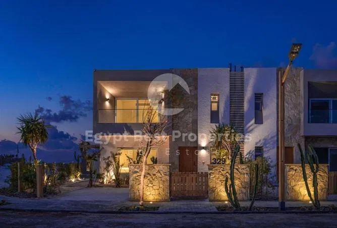 3-bedroom townhouse 185 m² for sale in Ceaser