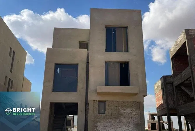 4-bedroom villa 362 m² for sale in Stei8ht
