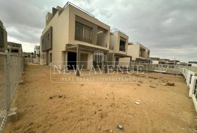 6-bedroom twin house 298 m² for sale in Palm Hills New Cairo