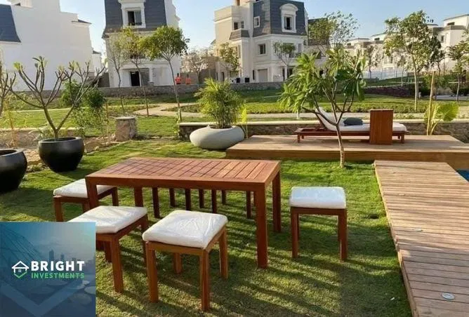 4-bedroom villa 255 m² for sale in Mountain View 1.1