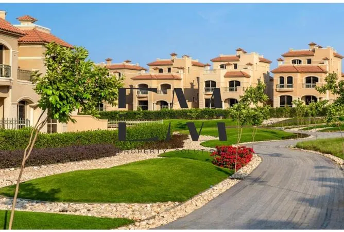 6-bedroom villa 424 m² for sale in La Vista City