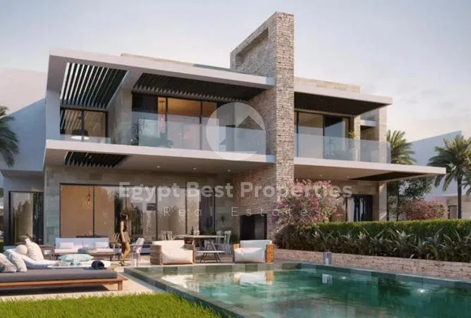 4-bedroom villa 235 m² for sale in Almaza Bay