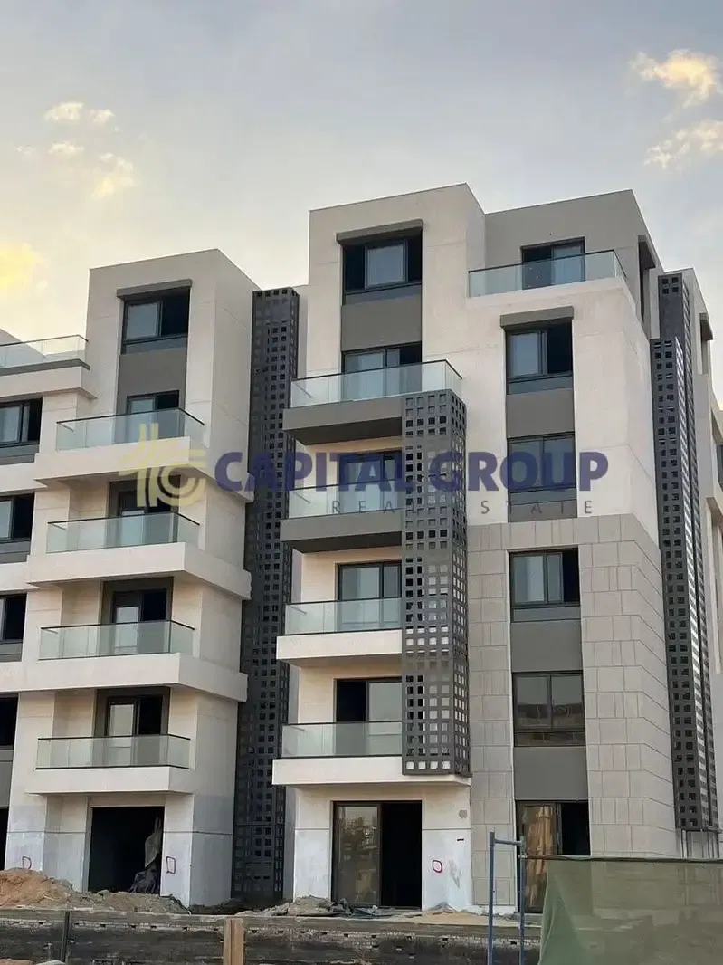 Studio for sale at badya palm hills ready to move