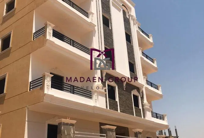 3-bedroom apartment 225 m² for sale in Bait Al Watan Al Takmely