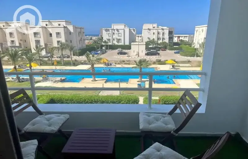 Fully finished chalet for sale in Amwaj, North Coast, near prominent North Coast resorts such as Marassi, Hacienda Bay, and Caesar, and close to the n