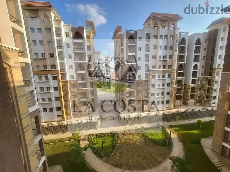 Apartment for sale in Al-Maqsad compound, immediate delivery, fully finished, at the lowest price in the market.