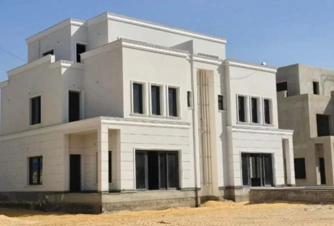 توين هاوس 4 غرف 255 م² للبيع في نايا ويست، Naia West